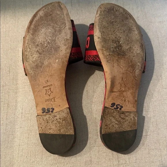 Dior Red and Black Patterned Slides - Picture 7 of 7